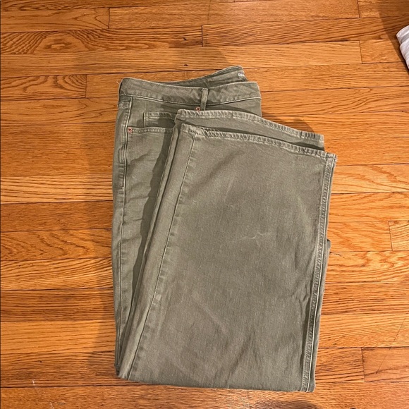 Old Navy US20 , Extra High-Waisted Sky-Hi Wide-Leg Jeans green - Picture 5 of 8